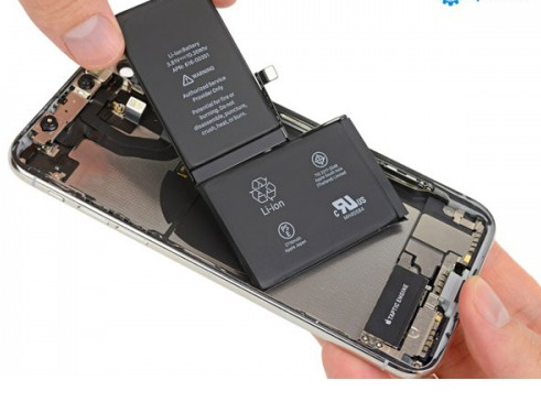 Dùng pin không chính hãng nên iPhone không hiển thị dung lượng pin tối đa