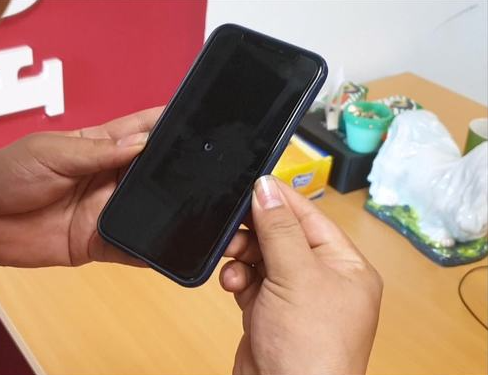 Iphone Bị Màn Hình Đen Xoay Vòng - Giải Pháp Cho Bạn