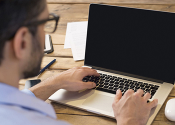 Cách Xử Lí Laptop Tự Tắt Màn Hình Khi Đang Sử Dụng