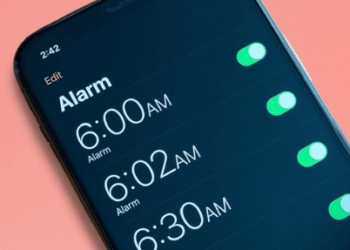 Tại Sao iPhone Không Hiện Biểu Tượng Báo Thức? Giải Pháp