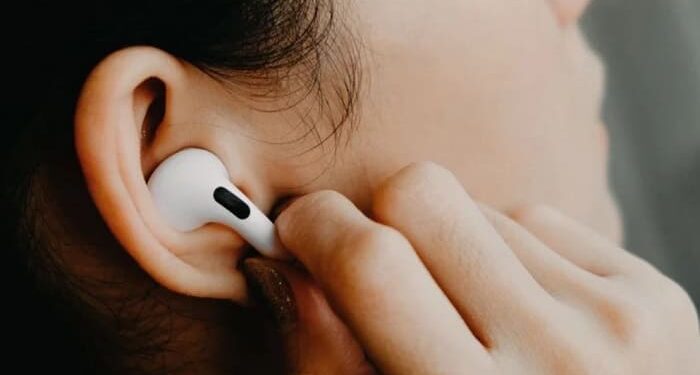 AirPods không nghe được cuộc gọi