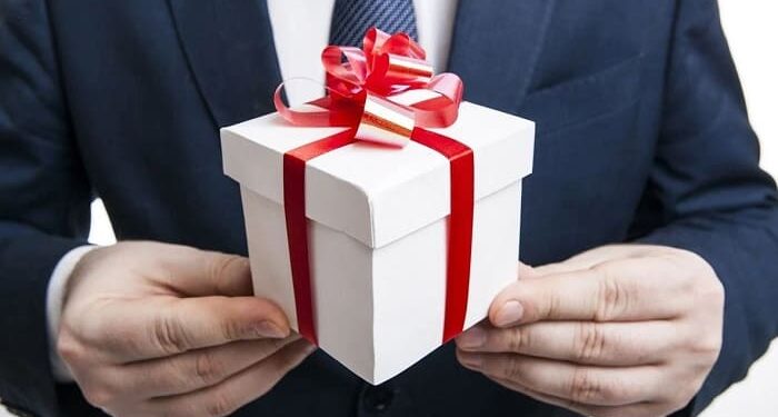 Qùa tết tặng cho bố mẹ ông bà