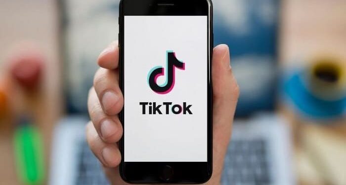 Bỏ follow trên TikTok người đó có biết không