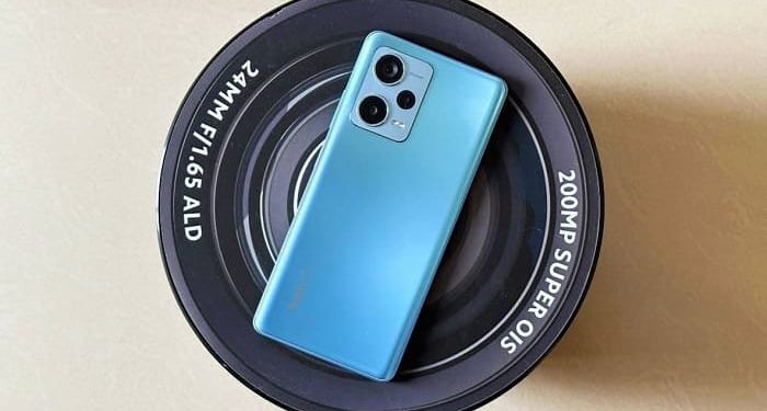 So sánh camera Redmi Note 12 với Note 12 Pro 5G: Khác biệt nhiều không?