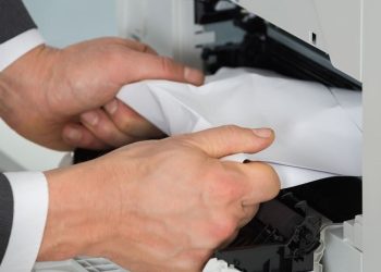 Máy in không lấy được giấy