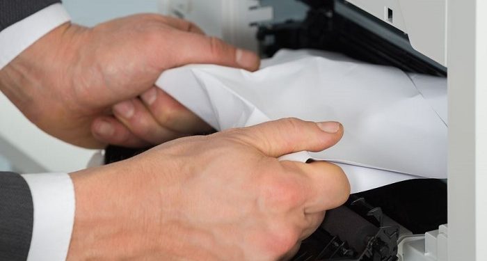 Máy in không lấy được giấy