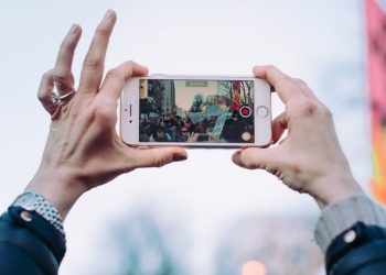 Chế độ slow motion trên iPhone bị chớp